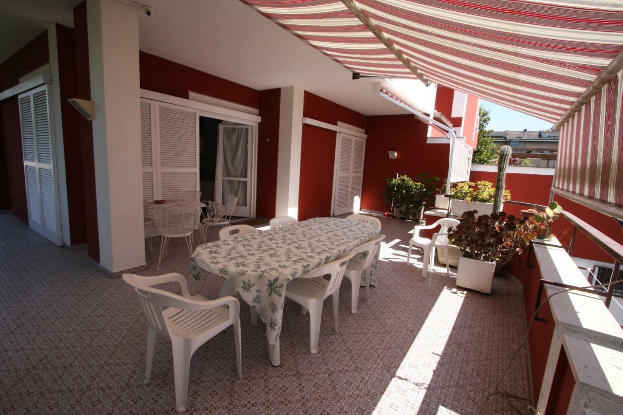 Villa Della Tartaruga Casal Palocco Extérieur photo