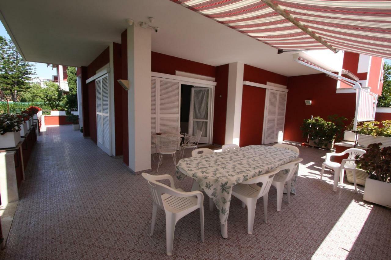 Villa Della Tartaruga Casal Palocco Extérieur photo